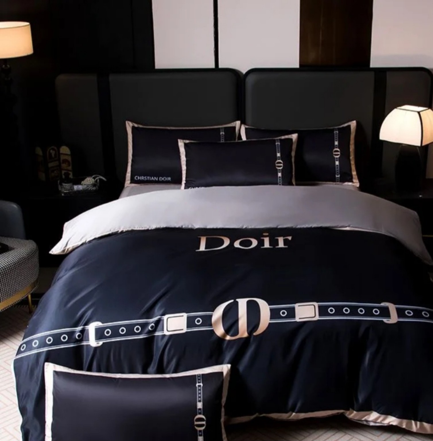 Midnight Black 4-piece bedding set