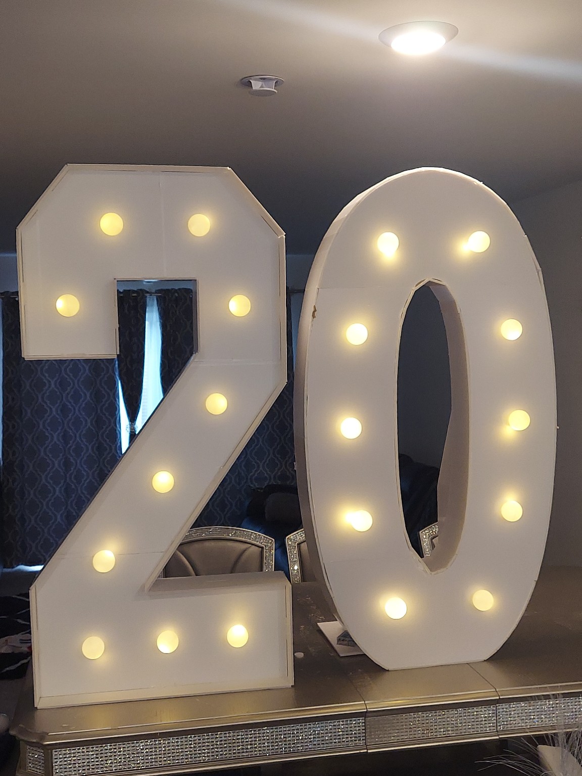 Number 20 illuminated white marquee display sample