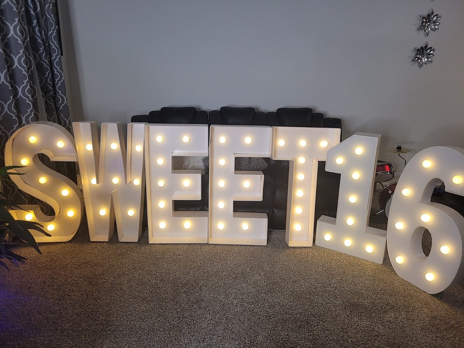 SWEET 16 illuminated white marquee display sample